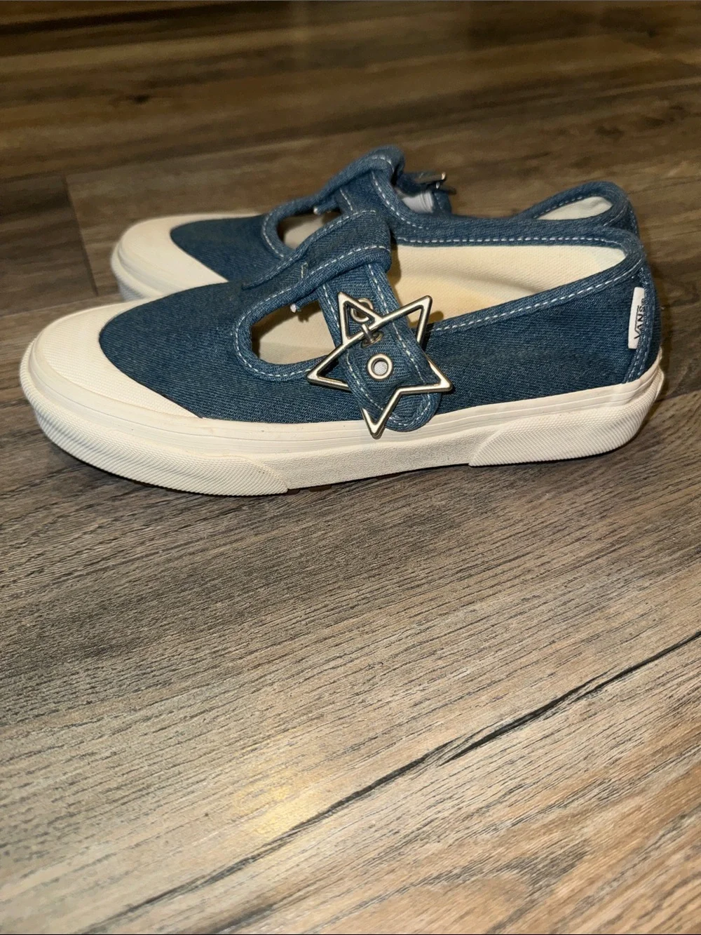 VANS Style 93 Platform Denim MaryJane Sneakers Sz 4 Men’s/5.5 Women’s/4 Kids